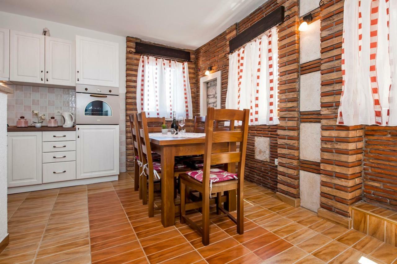 Guesthouse Ancient Stone Rovinj Dış mekan fotoğraf